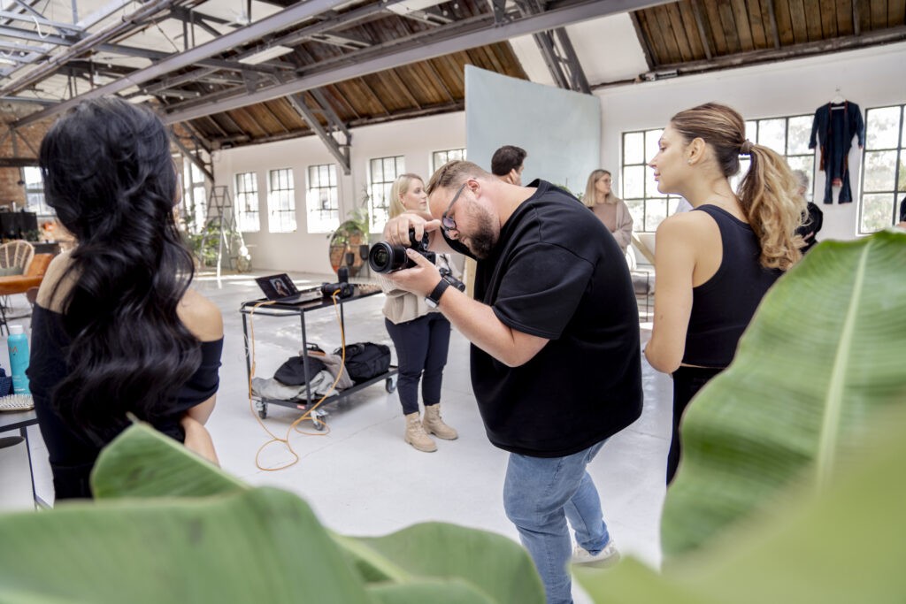 Teilnehmende bei einem Workshop im Loft